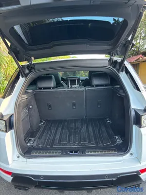 2014 Land Rover Range Rover — foto 16 / 17