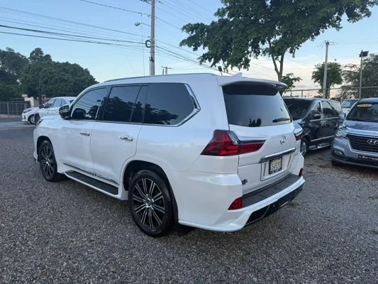 2018 Lexus Lx — foto 4 / 8