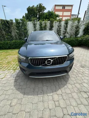 2022 Volvo XC40 INSCRIPTION