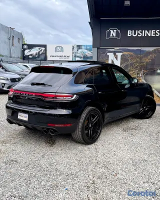 2020 Porsche Macan — foto 4 / 19