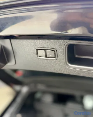2020 Porsche Macan — foto 15 / 19