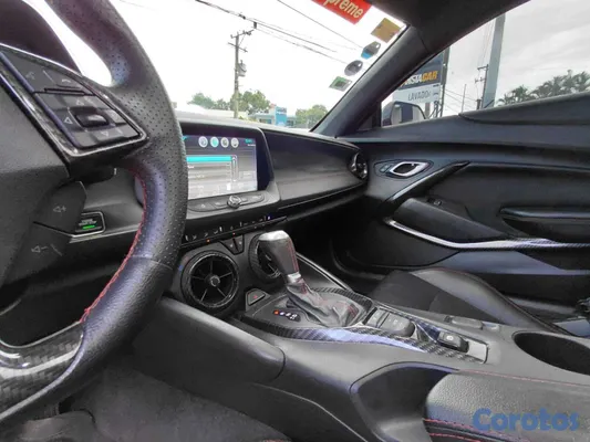 2017 Chevrolet Camaro — foto 8 / 10