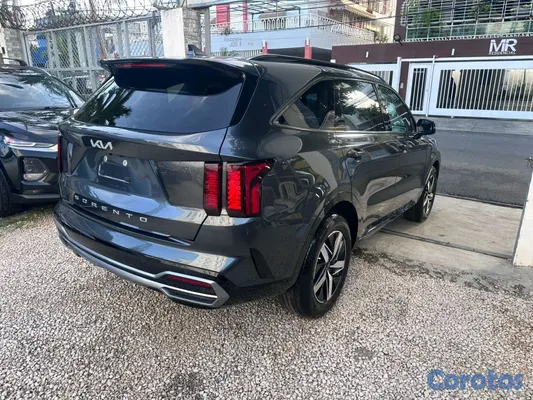 2022 Kia Sorento — foto 5 / 12