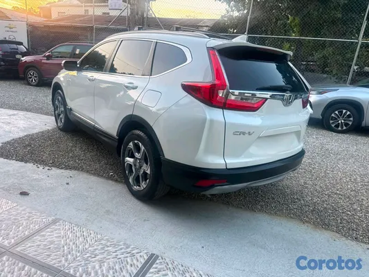 2017 Honda Crv — foto 5 / 8