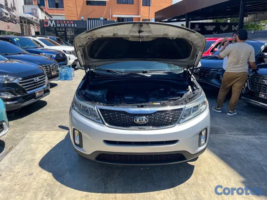 2014 Kia Sorento — foto 9 / 9