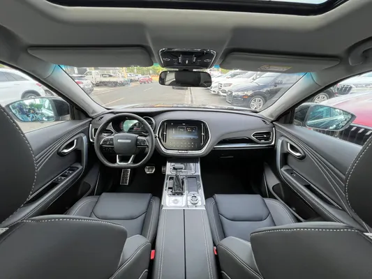 2024 Jetour X70 — foto 8 / 10