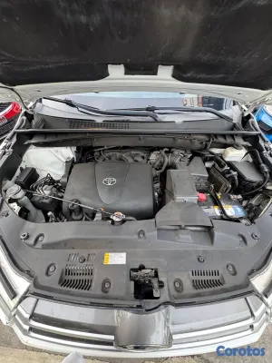 2019 Toyota Highlander — foto 9 / 10