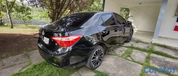 2015 Toyota Corolla — foto 3 / 16