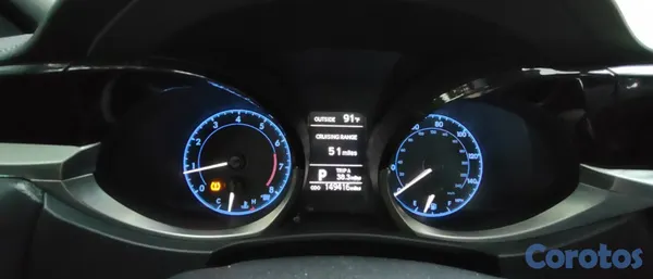 2015 Toyota Corolla — foto 11 / 16