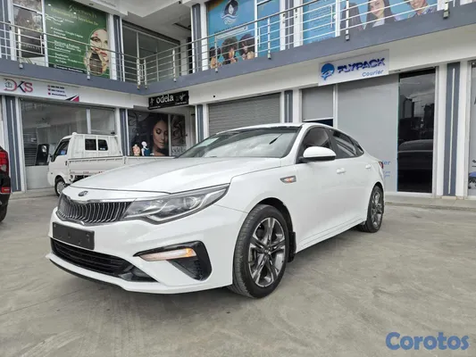 2020 Kia K-5 — foto 8 / 12
