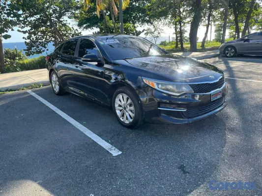 2019 Kia Optima — foto 2 / 10