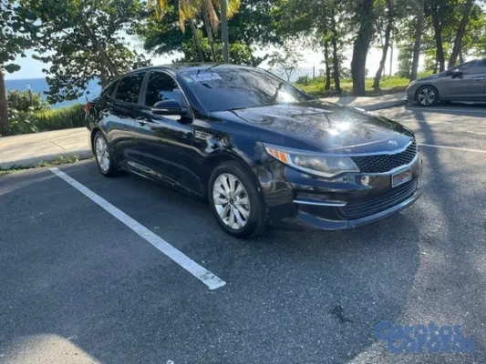 2019 Kia Optima — foto 10 / 10