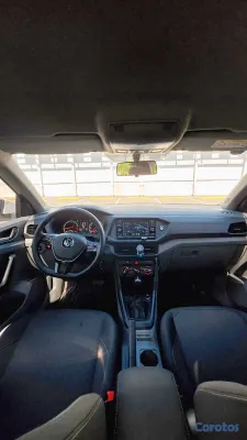 2021 Volkswagen T-Cross — foto 4 / 6