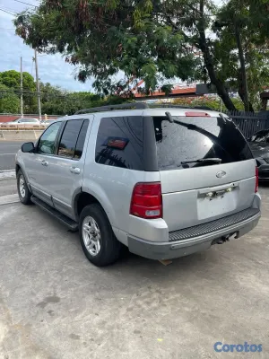2002 Ford Explorer — foto 3 / 4
