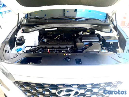 2019 Hyundai Santa Fe — foto 8 / 9