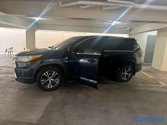 2016 Toyota Highlander — foto 2 / 8