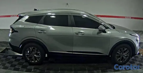 2024 Kia Sportage — foto 8 / 12