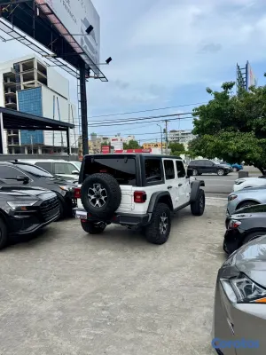 2019 Jeep Wrangler — foto 6 / 10
