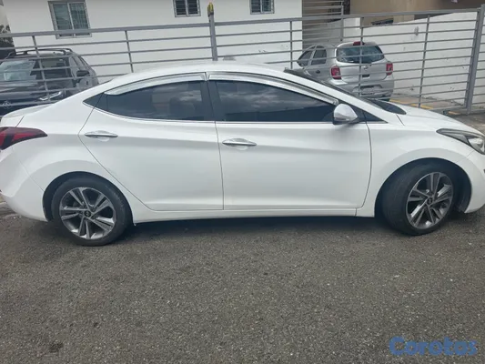 2014 Hyundai Avante — foto 2 / 6