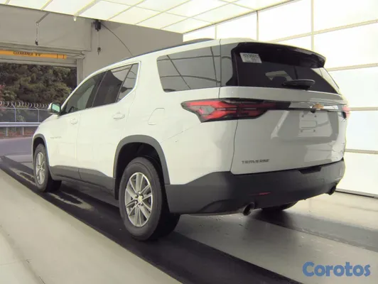 2023 Chevrolet Traverse — foto 8 / 17