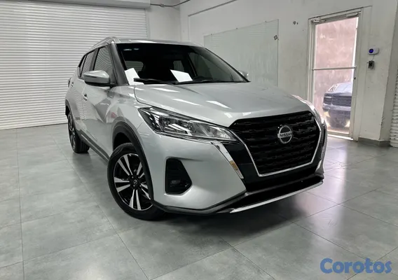 2023 Nissan Kicks — foto 2 / 7