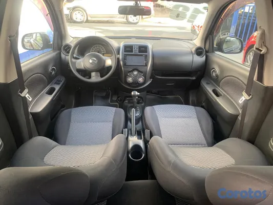 2018 Nissan March — foto 8 / 13
