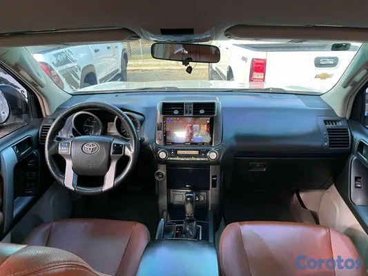 2012 Toyota Land Cruiser Prado — foto 4 / 12