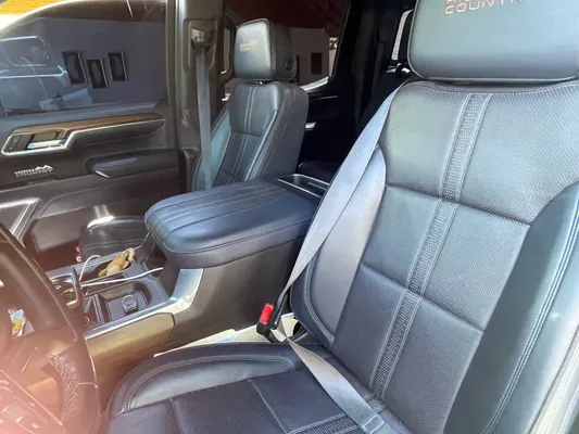 2023 Chevrolet Silverado — foto 10 / 10