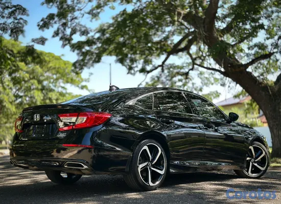 2021 Honda Accord — foto 2 / 7