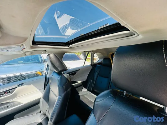 2022 Toyota Rav-4 — foto 3 / 10