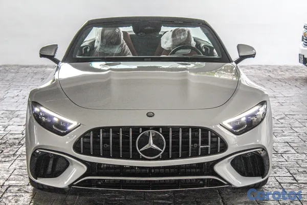 2026 Mercedes-Benz Clase SL 55-AMG — foto 12 / 18