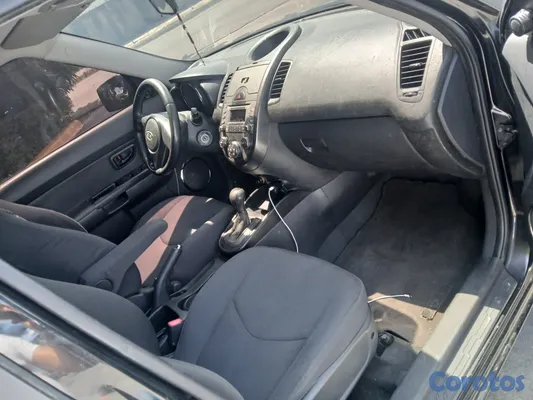 2011 Kia Soul — foto 4 / 9
