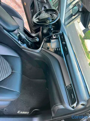 2019 Toyota Camry — foto 6 / 6