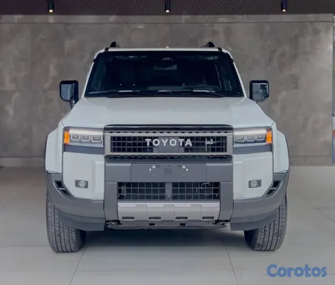 2027 Toyota Land Cruiser Prado — foto 3 / 11