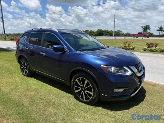 2020 Nissan Rogue — foto 3 / 9
