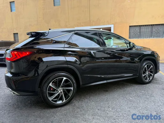 2017 Lexus Rx — foto 3 / 13