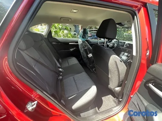 2025 Kia Seltos — foto 4 / 5