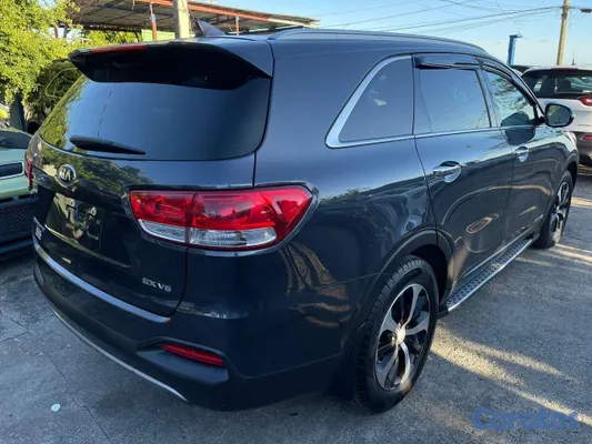 2017 Kia Sorento — foto 5 / 8