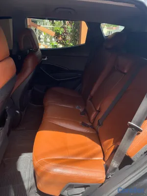 2014 Hyundai Santa Fe — foto 9 / 15