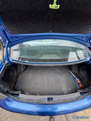 2010 Toyota Corolla — foto 12 / 13