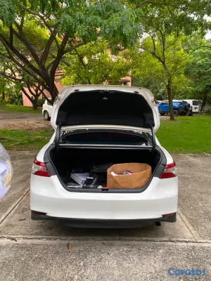 2018 Toyota Camry — foto 8 / 20