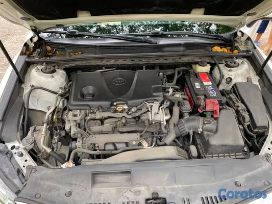 2018 Toyota Camry — foto 18 / 20