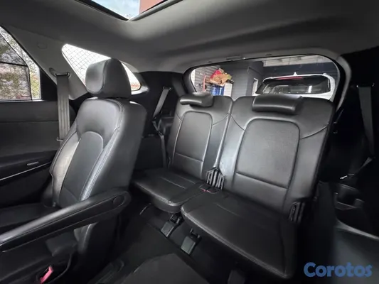 2013 Hyundai Santa Fe — foto 8 / 11