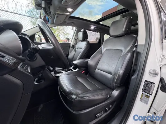 2013 Hyundai Santa Fe — foto 10 / 11