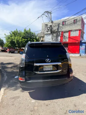 2017 Lexus Gx — foto 8 / 9