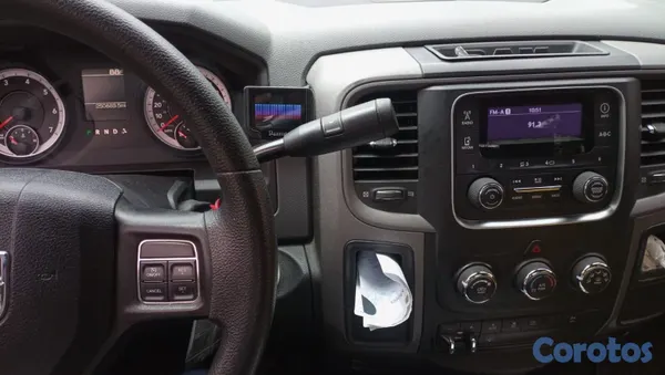 2013 Dodge Ram — foto 3 / 7