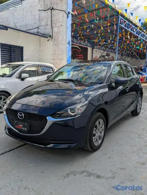 2021 Mazda 2 — foto 2 / 10