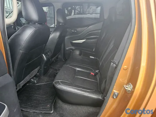 2017 Nissan Frontier — foto 6 / 7