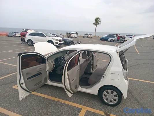 2015 Daihatsu Mira — foto 3 / 12