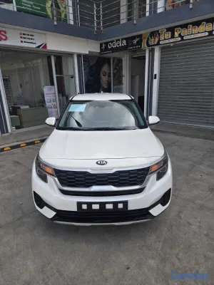 2023 Kia Seltos — foto 5 / 13